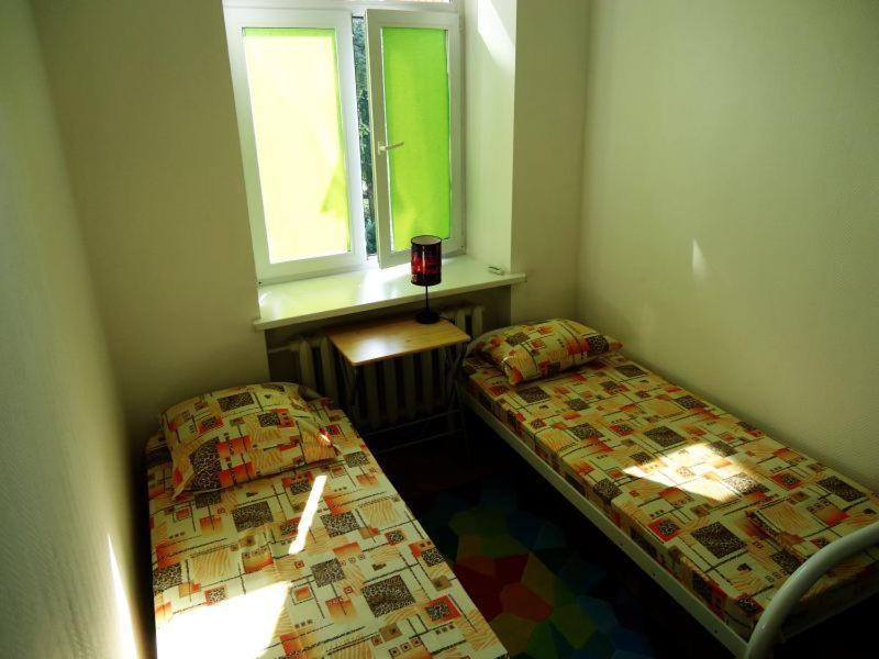 Hostel Kreshatik Kiev Ruang foto