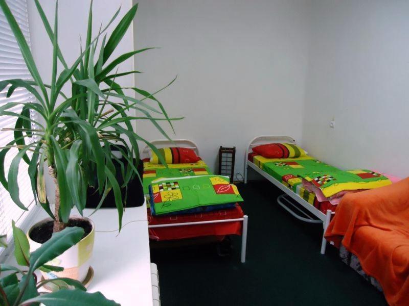 Hostel Kreshatik Kiev Ruang foto