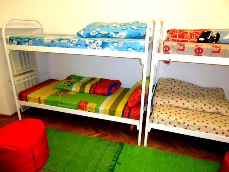 Hostel Kreshatik Kiev Ruang foto