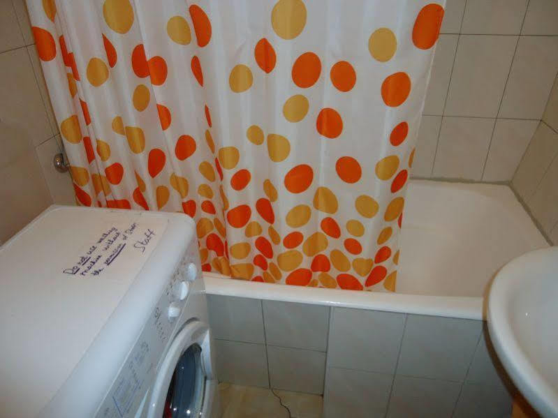 Hostel Kreshatik Kiev Bagian luar foto